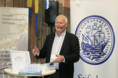 Lennart Fougelberg prestenterar årets SMI. Foto: Torbjörn Dalnäs