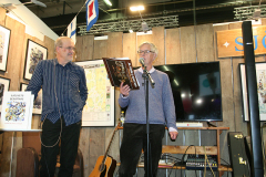 Stefan F. Lindberg och Lennart Johnsson berättar om sin kommande bok Blues för Ove.