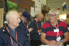 Breakwaters förläggare Lennart Fougelberg och sjökapten Rolf Öström.